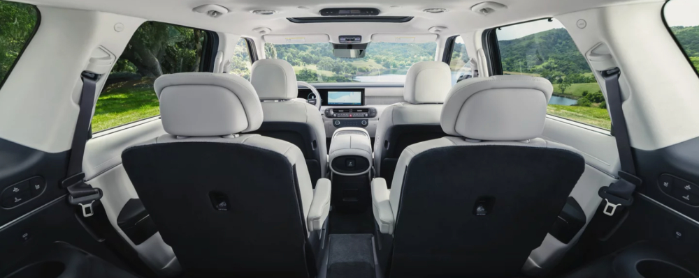 Los 5 SUVs medianos del 2026 con mayor espacio para pasajeros en segunda fila »