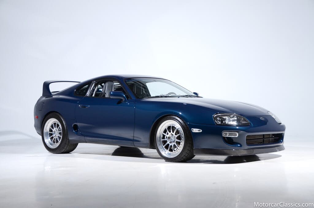 Los 5 autos japoneses de los 90 que parecían baratos, pero hoy valen una fortuna »